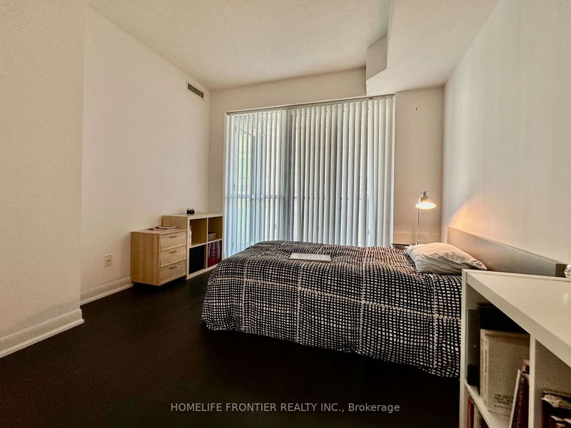 Preview image for 5168 Yonge St #205, Toronto