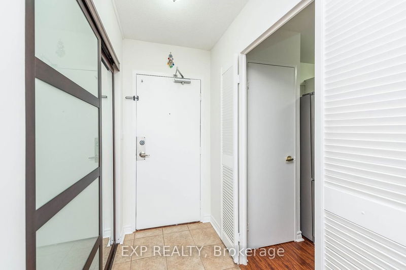 Preview image for 60 Pavane Linkway #1202, Toronto