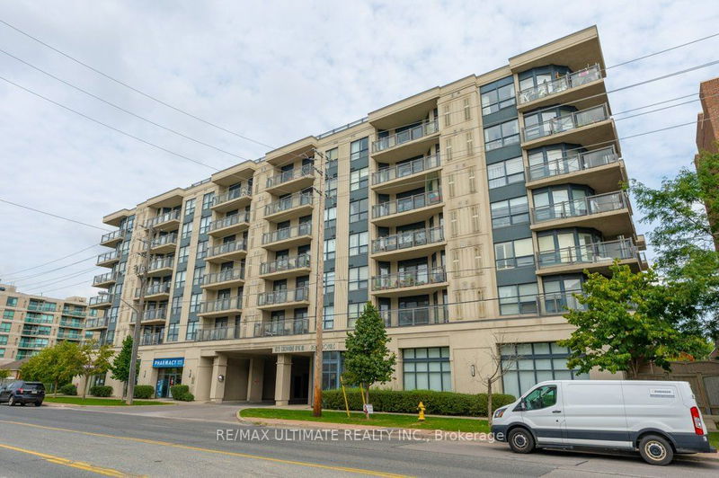 Preview image for 872 Sheppard Ave W #703, Toronto