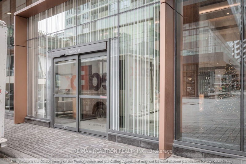 Preview image for 17 Bathurst St #4212, Toronto