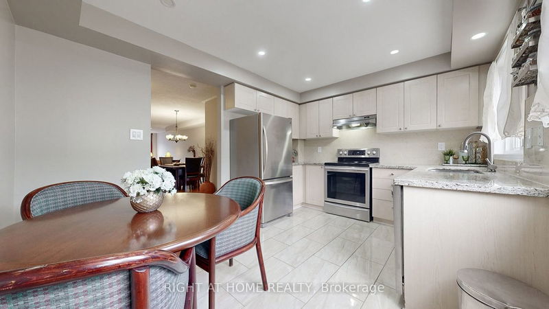 Preview image for 34 Rumi Cres, Toronto