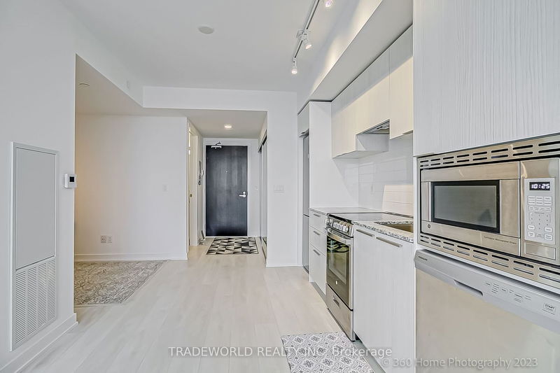 Preview image for 501 Yonge St #5103, Toronto