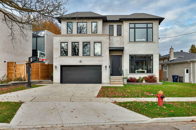 Preview image for 6 Stubbs Dr, Toronto