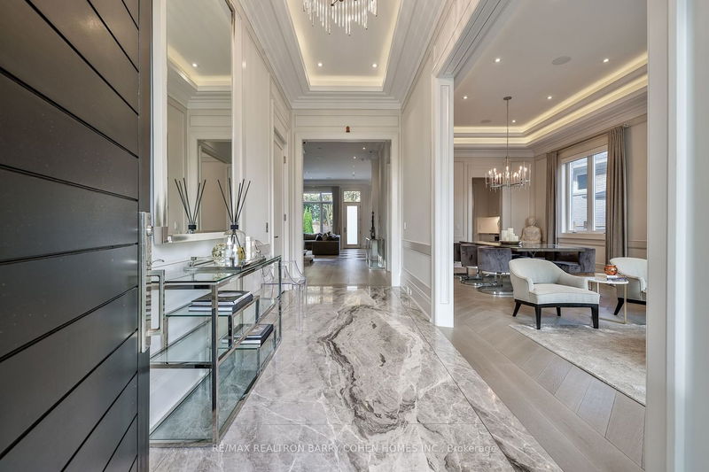 Preview image for 6 Stubbs Dr, Toronto