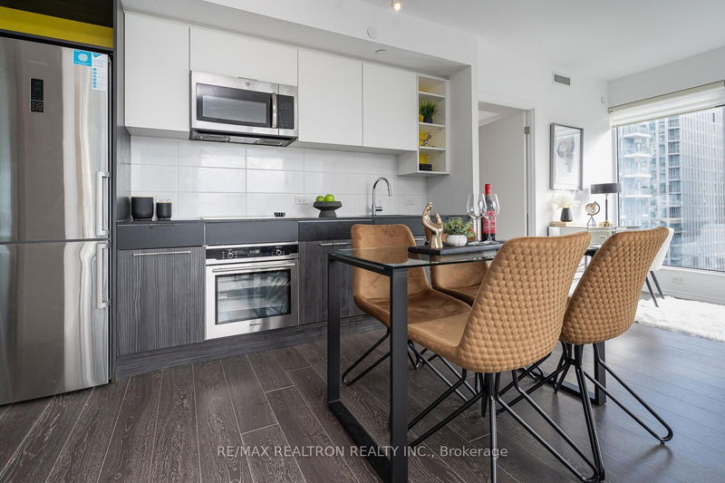 Preview image for 68 Shuter St #2305, Toronto