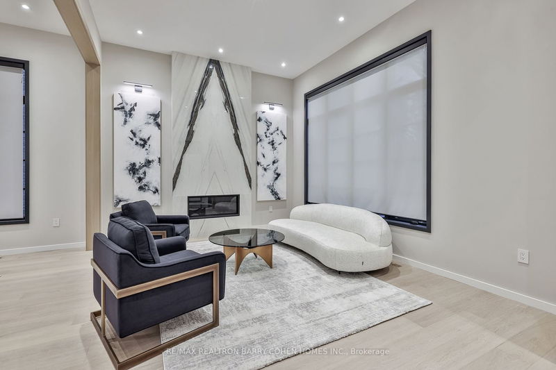 Preview image for 474 Russell Hill Rd, Toronto