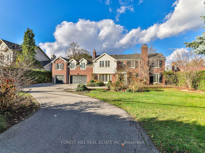 Preview image for 168 Sandringham Dr, Toronto