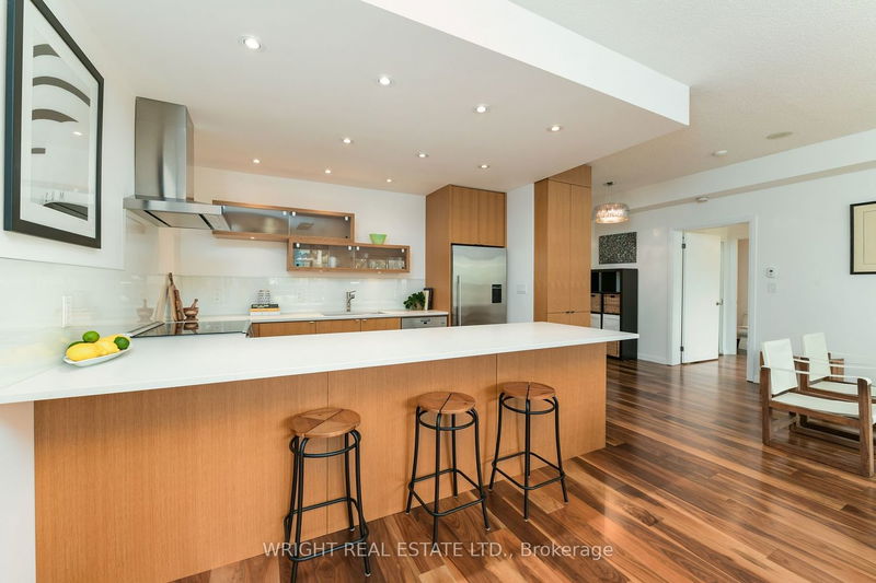 Preview image for 18 Beverley St #508, Toronto