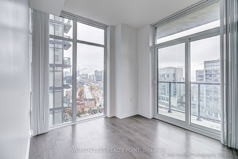 Preview image for 36 Lisgar St W #1509, Toronto