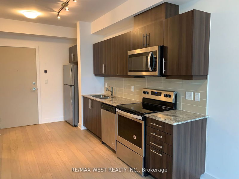 Preview image for 1486 Bathurst St #202, Toronto