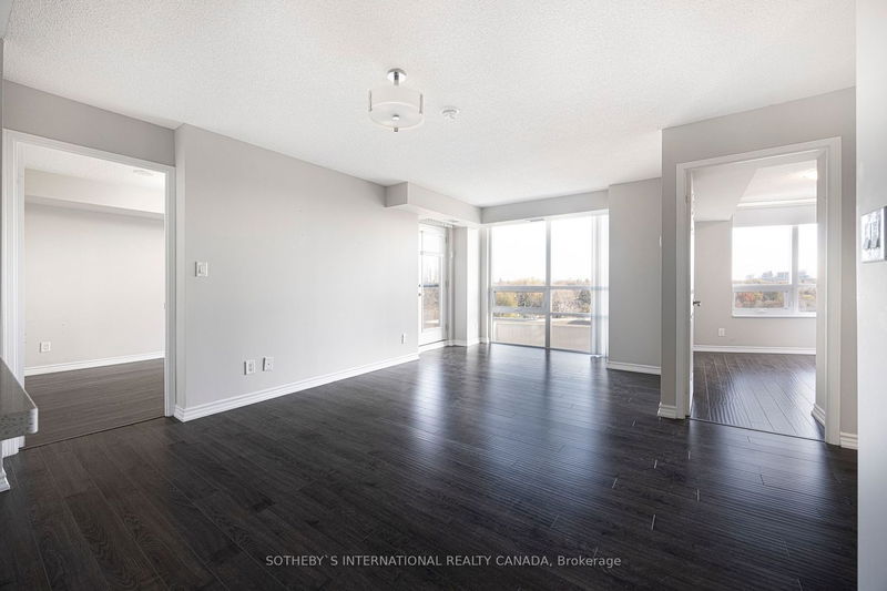 Preview image for 35 Hollywood Ave #822, Toronto