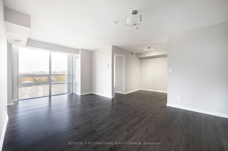 Preview image for 35 Hollywood Ave #822, Toronto