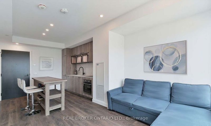 Preview image for 505 Richmond St W #718, Toronto