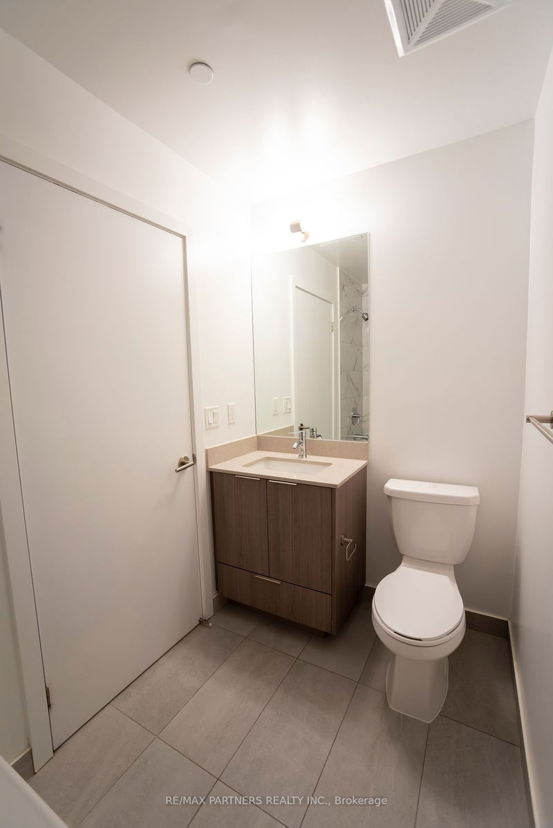 Preview image for 32 Forest Manor Rd #2303, Toronto