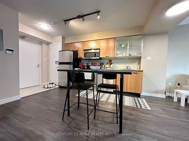 Preview image for 37 Grosvenor St #710, Toronto