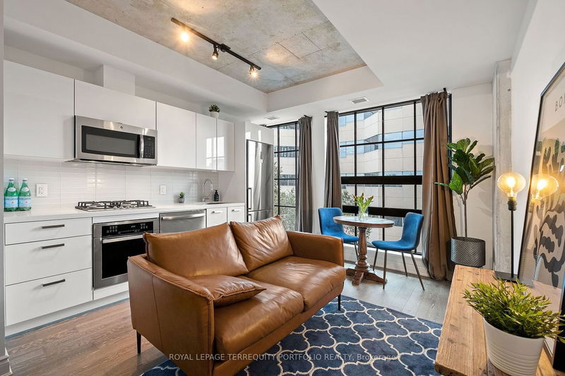 Preview image for 608 Richmond St W #503, Toronto