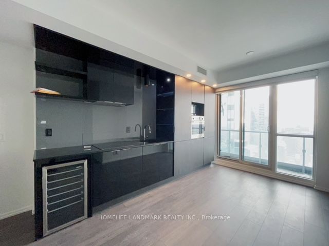 Preview image for 70 Temperance St #5414, Toronto