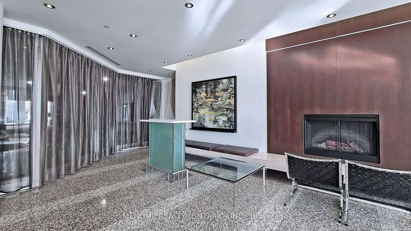 Preview image for 8 York St #612, Toronto