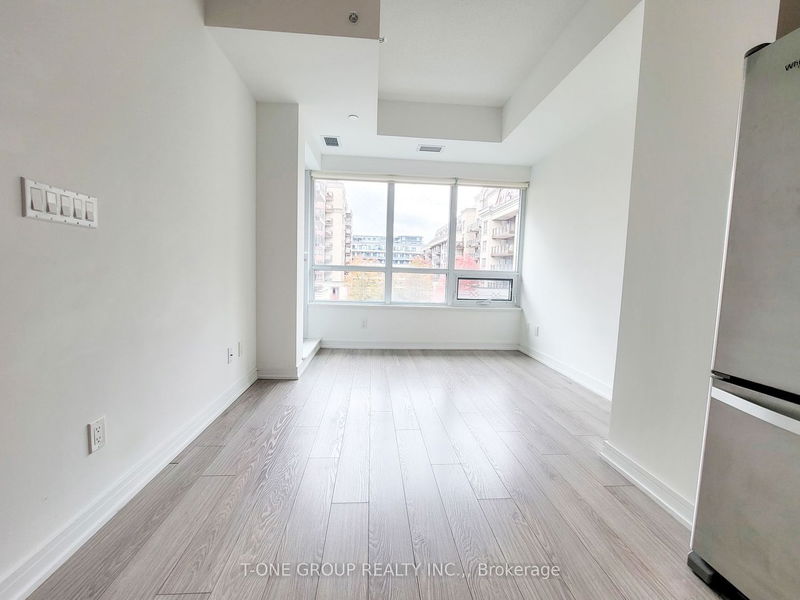 Preview image for 621 Sheppard Ave E #318, Toronto