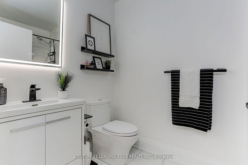 Preview image for 50 Forest Manor Dr #101, Toronto