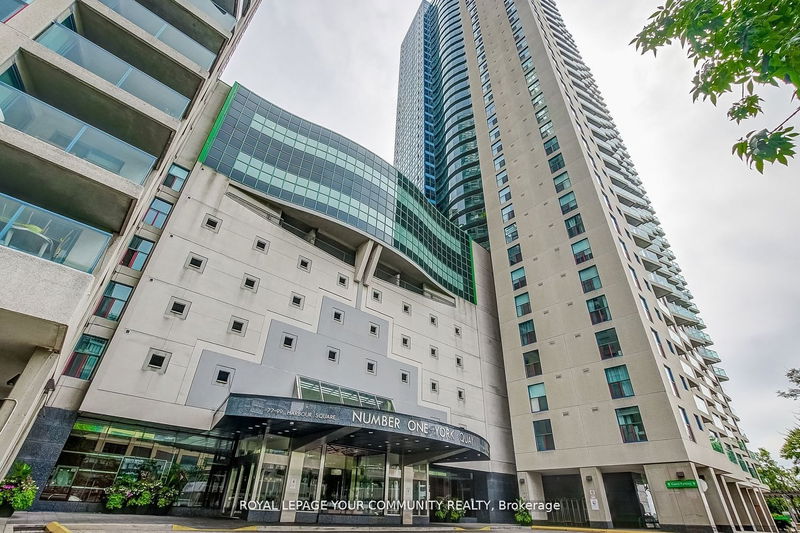 Preview image for 77 Harbour Sq W #809, Toronto