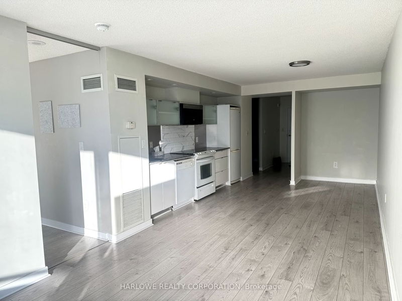 Preview image for 4K Spadina Ave #1126, Toronto