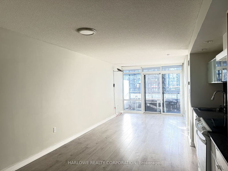 Preview image for 4K Spadina Ave #1126, Toronto