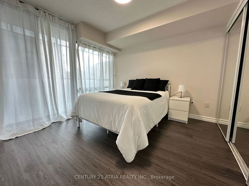 Preview image for 37 Grosvenor St #710, Toronto
