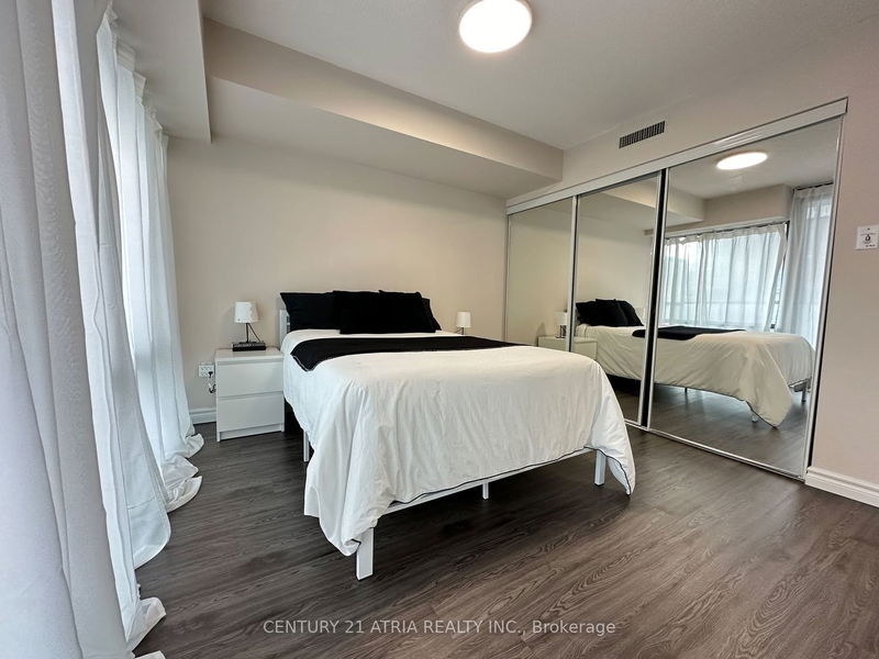 Preview image for 37 Grosvenor St #710, Toronto