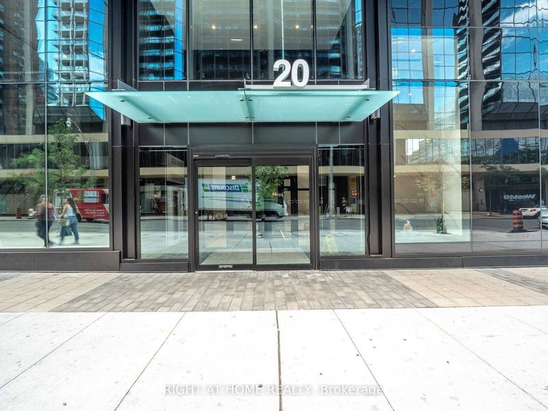 Preview image for 20 Edward St #924, Toronto