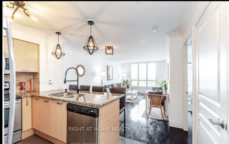 Preview image for 55 Harrison Garden Blvd #703, Toronto