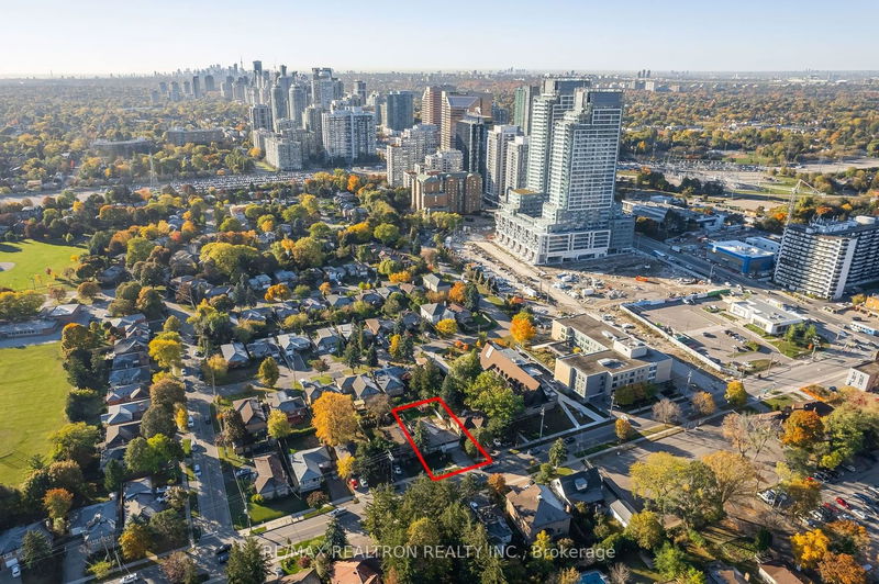 Preview image for 59 Cummer Ave, Toronto
