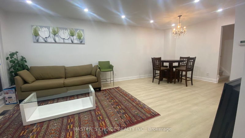 Preview image for 71 Roywood Dr E, Toronto