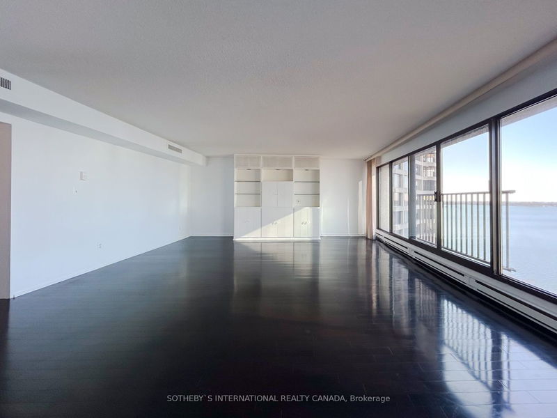 Preview image for 65 Harbour Sq #1110, Toronto