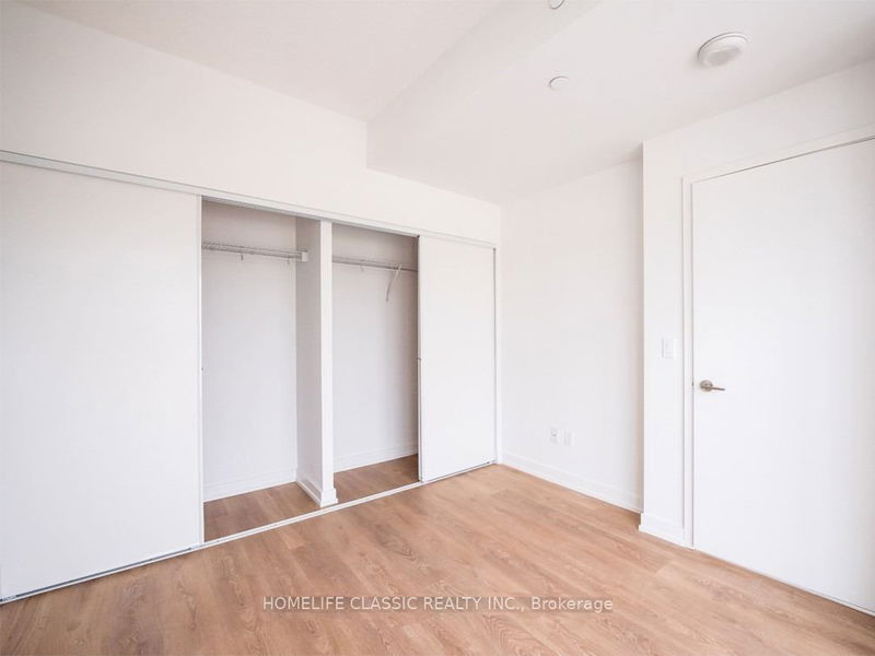 Preview image for 115 Mcmahon Dr #3702, Toronto