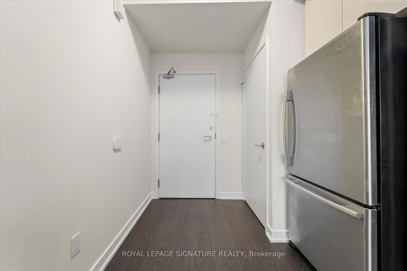 Preview image for 121 Mcmahon Dr #3517, Toronto