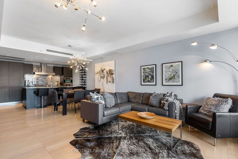 Preview image for 180 University Ave #4108, Toronto