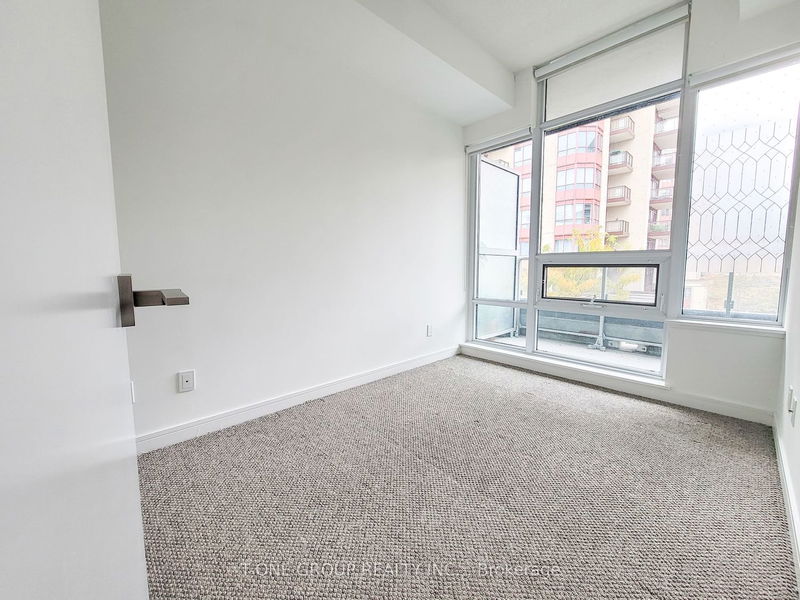 Preview image for 621 Sheppard Ave E #318, Toronto