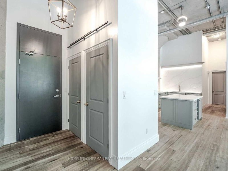 Preview image for 637 Lake Shore Blvd W #115, Toronto
