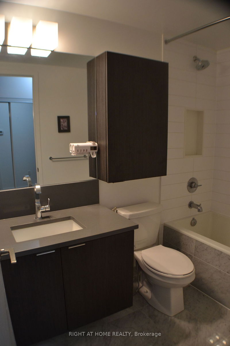Preview image for 38 Iannuzzi St #511, Toronto