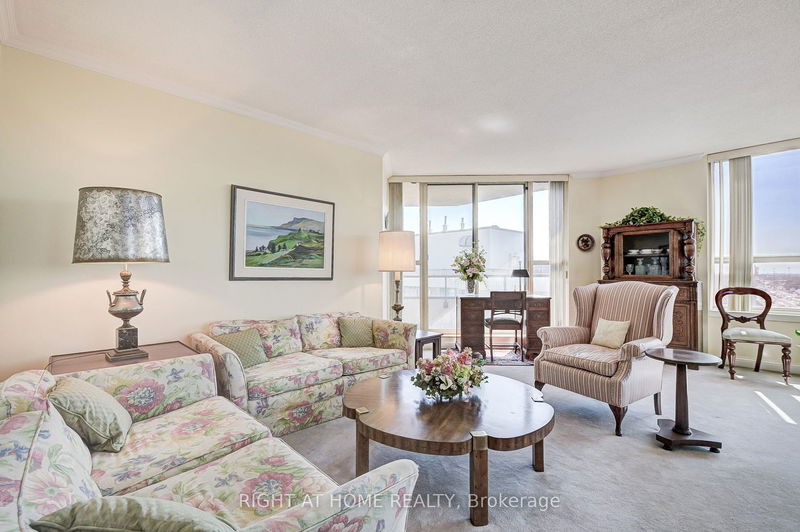 Preview image for 268 Ridley Blvd #1616, Toronto