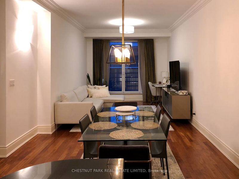 Preview image for 10 Bellair St #407, Toronto