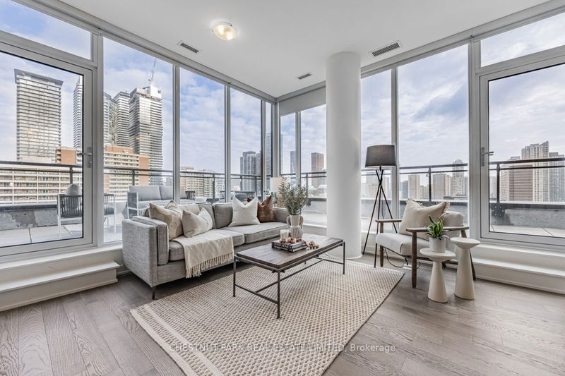 Preview image for 17 Dundonald St #1703, Toronto