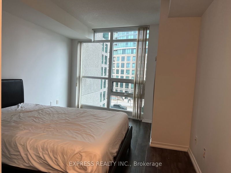 Preview image for 215 Fort York Blvd #419, Toronto