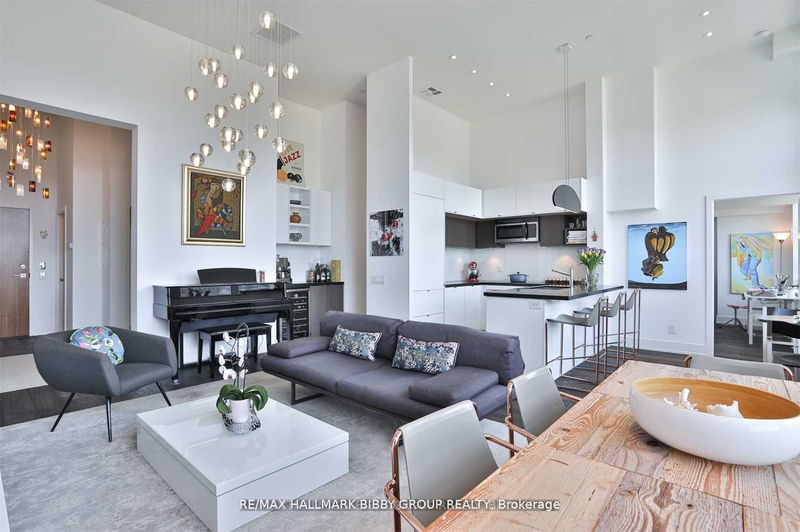 Preview image for 111 St Clair Ave W #819, Toronto