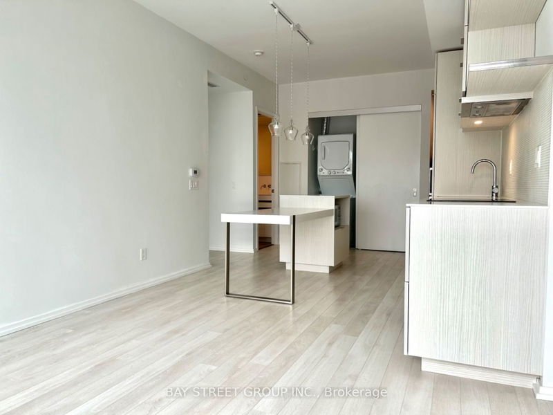 Preview image for 197 Yonge St N #3314, Toronto