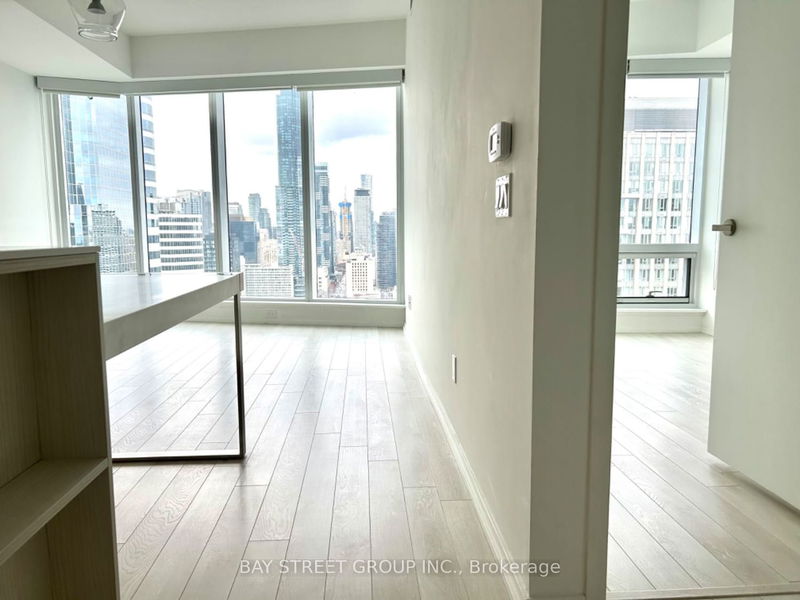 Preview image for 197 Yonge St N #3314, Toronto