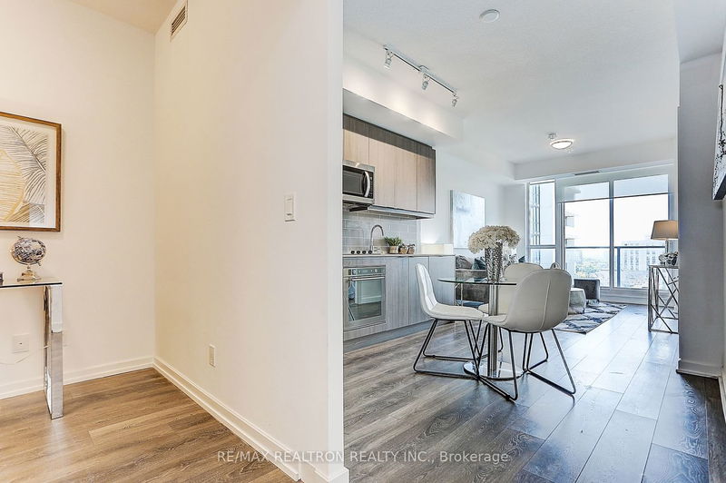 Preview image for 38 Forest Manor Rd #1205, Toronto