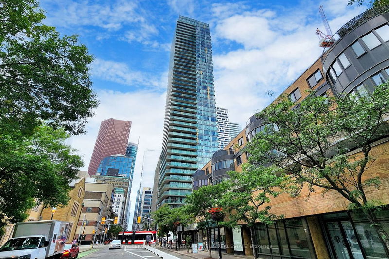 Preview image for 33 Lombard St #502, Toronto