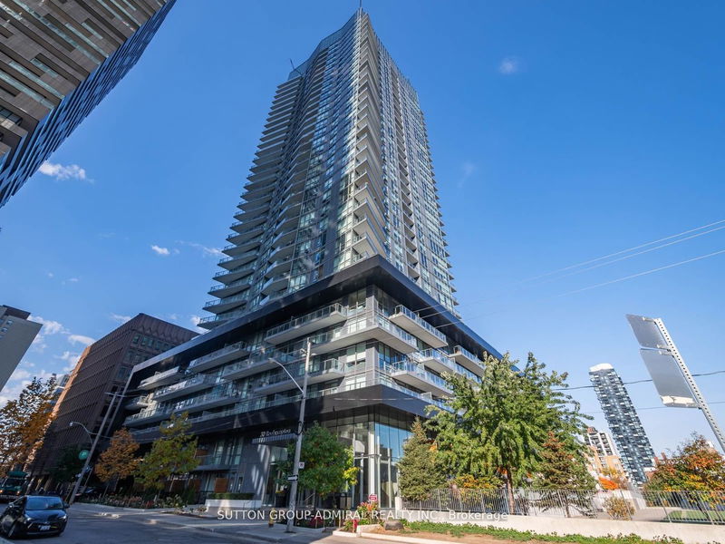 Preview image for 30 Roehampton Ave #621, Toronto